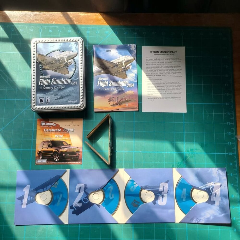 Microsoft FLIGHT SIMULATOR 2004 (PC / Windows) Complete | CIB w/ Tin Case